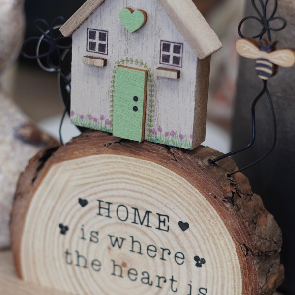 Delta House & Home